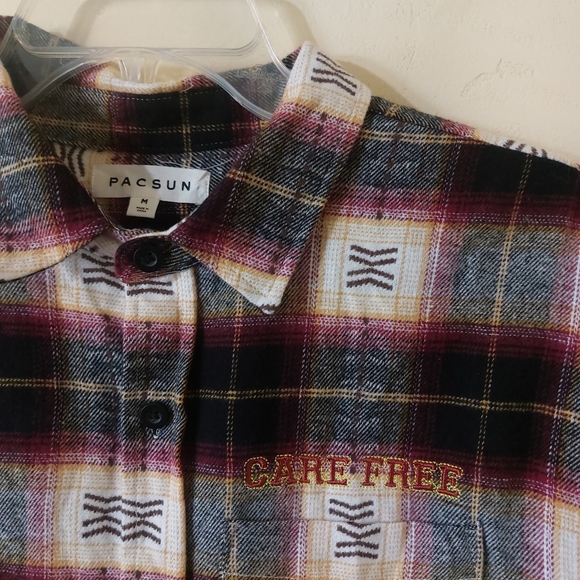 PacSun Womens Medium Burgundy Yellow "Care Free" Patch Plaid Flannel Button Up - Picture 2 of 11
